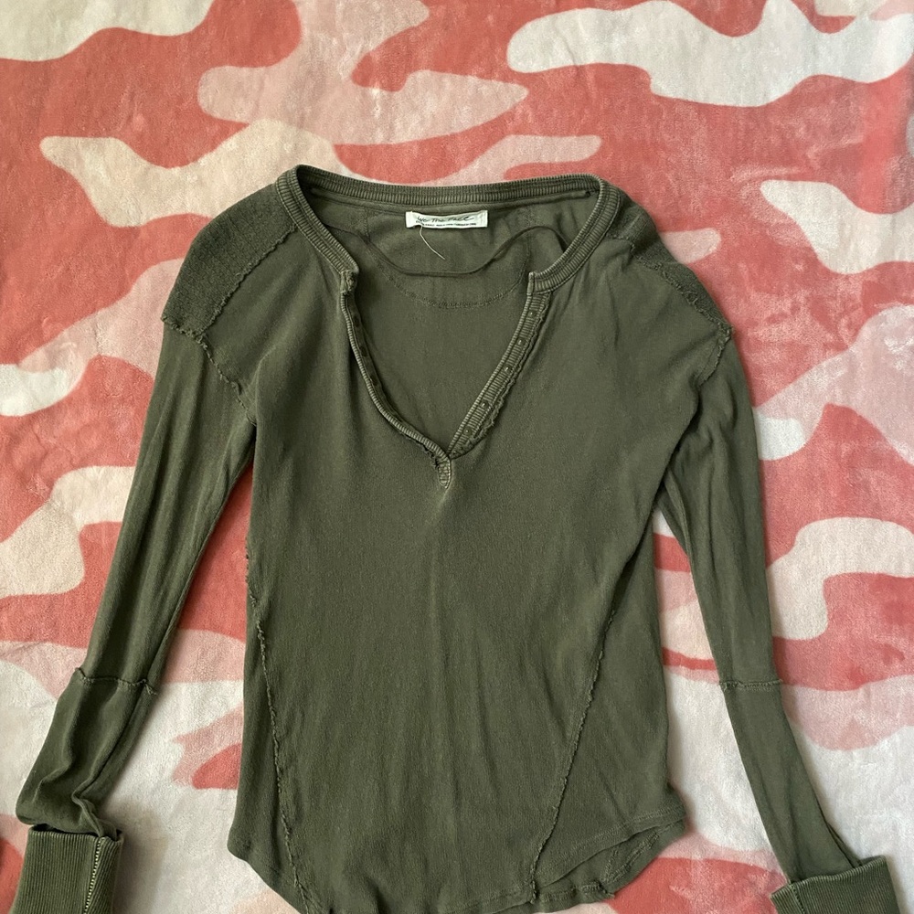 We The Free Green Top with Relaxed Fit and Soft Fabric